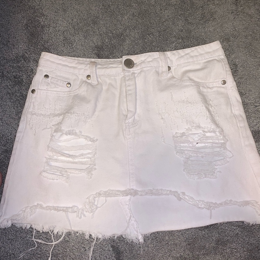 Signature8 White Denim skirt